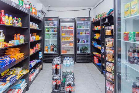 Apartamento à venda com 36m², 2 quartos e sem vagaMercado 24h