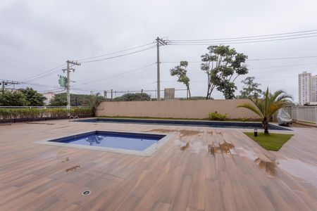 Apartamento à venda com 36m², 2 quartos e sem vagaÁrea comum - Piscina