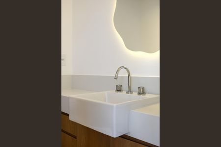 Apartamento para alugar com 104m², 3 quartos e 1 vaga Apartamento para alugar com 104m², 3 quartos e 1 vagaBanheiro da Suíte 3