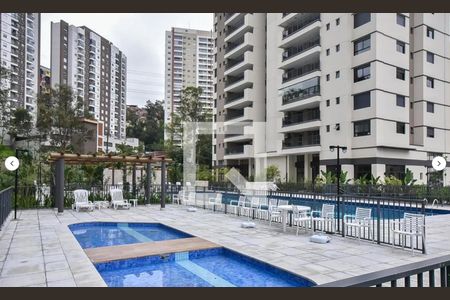 Apartamento para alugar com 104m², 3 quartos e 1 vaga Apartamento para alugar com 104m², 3 quartos e 1 vagaÁrea comum - Piscina
