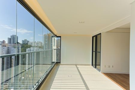 Apartamento para alugar com 104m², 3 quartos e 1 vaga Apartamento para alugar com 104m², 3 quartos e 1 vagaVaranda da Sala