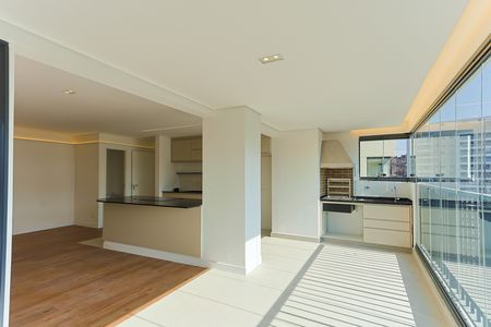 Apartamento para alugar com 104m², 3 quartos e 1 vaga Apartamento para alugar com 104m², 3 quartos e 1 vagaVaranda da Sala