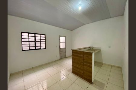 Cozinha de casa para alugar com 1 quarto, 60m² em Recreio São Jorge, Guarulhos