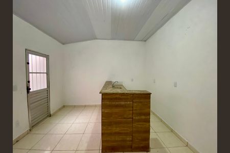 Cozinha de casa para alugar com 1 quarto, 60m² em Recreio São Jorge, Guarulhos