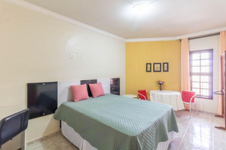 Casa à venda com 340m², 5 quartos e 5 vagas Casa à venda com 340m², 5 quartos e 5 vagasQuarto 1