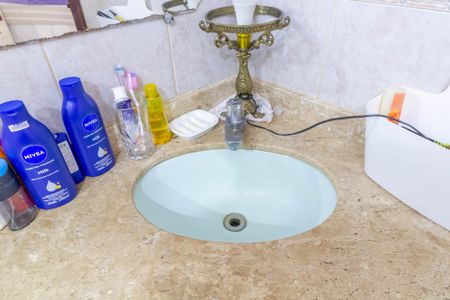 Casa à venda com 340m², 5 quartos e 5 vagas Casa à venda com 340m², 5 quartos e 5 vagasBanheiro do Quarto 2