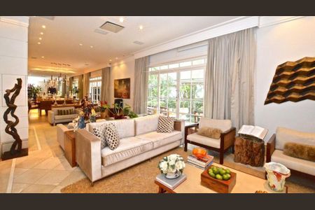 Casa à venda com 584m², 8 quartos e 7 vagas