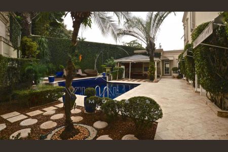Casa à venda com 584m², 8 quartos e 7 vagas