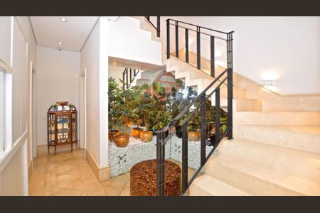Casa à venda com 584m², 8 quartos e 7 vagas