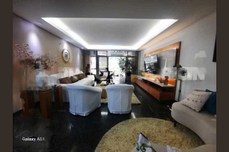 Apartamento à venda com 227m², 4 quartos e 3 vagas