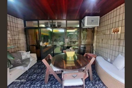 Apartamento à venda com 227m², 4 quartos e 3 vagas