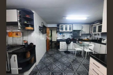 Apartamento à venda com 227m², 4 quartos e 3 vagas