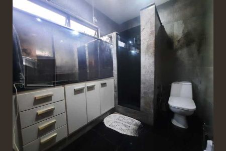 Apartamento à venda com 227m², 4 quartos e 3 vagas