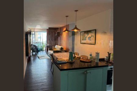Apartamento à venda com 78m², 2 quartos e 1 vaga