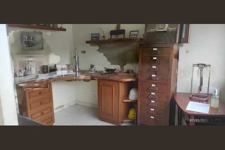 Casa à venda com 5 quartos, 588m² em Ilha do Governador, Rio de Janeiro