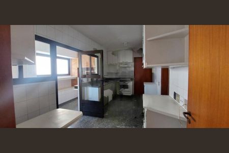 Apartamento à venda com 141m², 3 quartos e 2 vagas