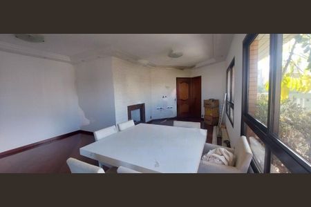 Apartamento à venda com 141m², 3 quartos e 2 vagas