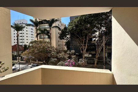 Apartamento à venda com 104m², 3 quartos e 1 vaga