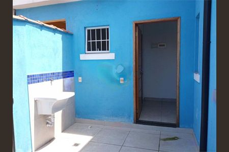 Casa à venda com 8 quartos, 500m² em Vila Santa Catarina, São Paulo