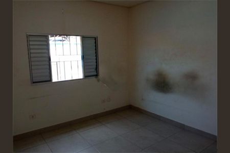 Casa à venda com 8 quartos, 500m² em Vila Santa Catarina, São Paulo
