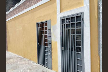 Casa à venda com 8 quartos, 500m² em Vila Santa Catarina, São Paulo