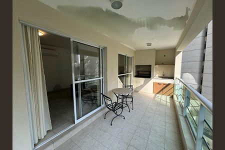 Apartamento para alugar com 111m², 3 quartos e 2 vagas