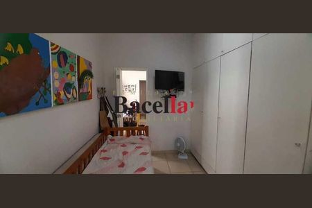 Apartamento à venda com 64m², 3 quartos e sem vaga