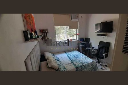 Apartamento à venda com 64m², 3 quartos e sem vaga