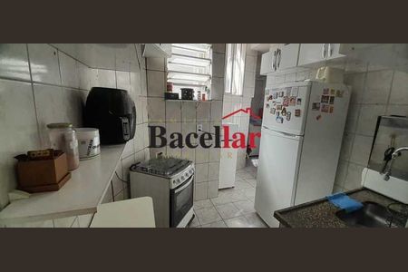 Apartamento à venda com 64m², 3 quartos e sem vaga