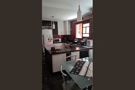 Casa à venda com 3 quartos, 140m² em Vila Gustavo, São Paulo