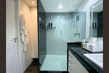Apartamento à venda com 184m², 3 quartos e 1 vaga