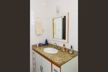 Casa à venda com 280m², 2 quartos e 2 vagas Casa à venda com 280m², 2 quartos e 2 vagasBanheiro da Suíte