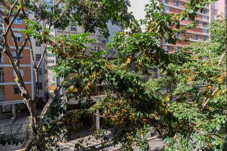 Apartamento para alugar com 65m², 1 quarto e sem vaga Apartamento para alugar com 65m², 1 quarto e sem vagaSala