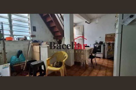 Casa à venda com 3 quartos, 180m² em Centro, Rio de Janeiro