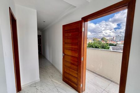 Apartamento à venda com 101m², 3 quartos e sem vaga Apartamento à venda com 101m², 3 quartos e sem vagaCorredor