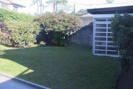 Casa à venda com 3 quartos, 375m² em Vila Albertina, São Paulo