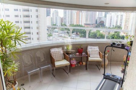 Apartamento à venda com 115m², 3 quartos e 3 vagas