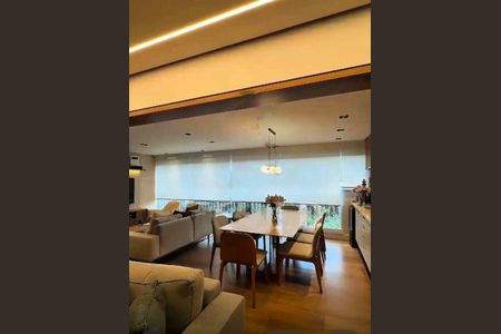 Apartamento à venda com 136m², 3 quartos e 3 vagas