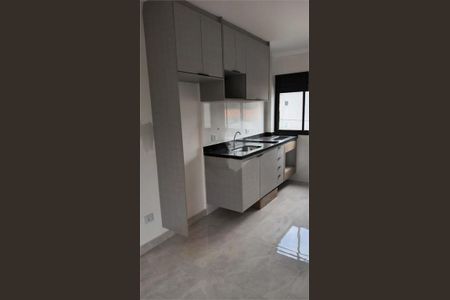 Casa à venda com 2 quartos, 550m² em Vila Rosa, São Paulo