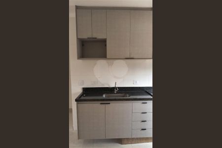 Casa à venda com 2 quartos, 550m² em Vila Rosa, São Paulo
