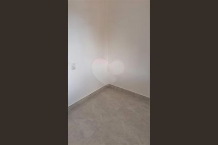 Casa à venda com 2 quartos, 550m² em Vila Rosa, São Paulo