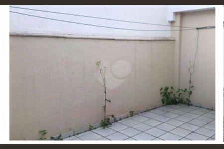 Casa à venda com 143m², 3 quartos e 2 vagas