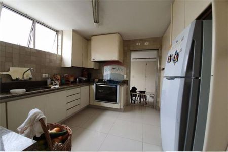 Apartamento para alugar com 3 quartos, 362m² em Cerqueira César, São Paulo
