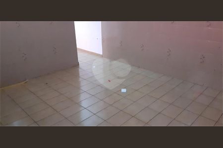 Casa à venda com 4 quartos, 250m² em Jardim Nordeste, São Paulo