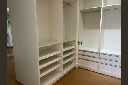 Apartamento à venda com 415m², 4 quartos e 5 vagas