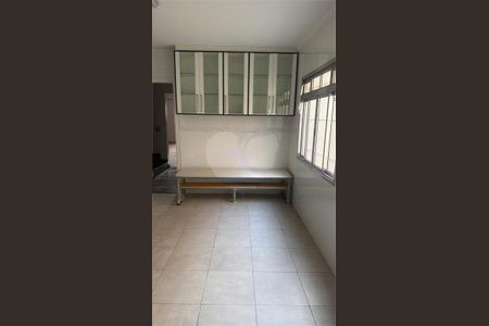Casa à venda com 3 quartos, 340m² em Vila Baruel, São Paulo