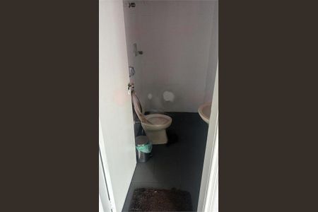 Casa à venda com 3 quartos, 340m² em Vila Baruel, São Paulo