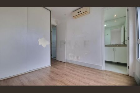 Apartamento à venda com 2 quartos, 71m² em Campo Belo, São Paulo