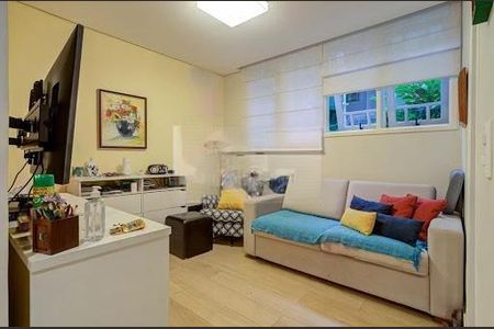 Casa à venda com 4 quartos, 408m² em Santo Amaro, São Paulo
