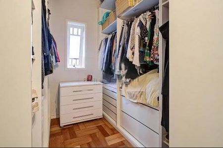Casa à venda com 4 quartos, 408m² em Santo Amaro, São Paulo